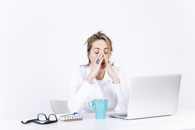 ¿Sabes cómo afecta el estrés a tu salud oral?